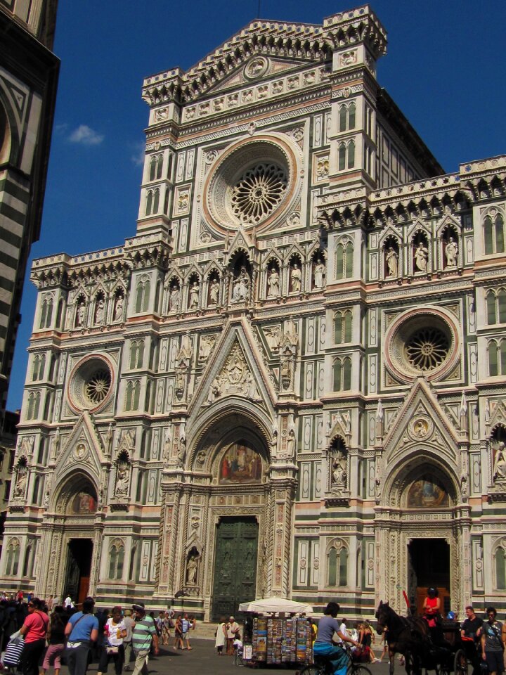 Facade building santa maria dei fiori