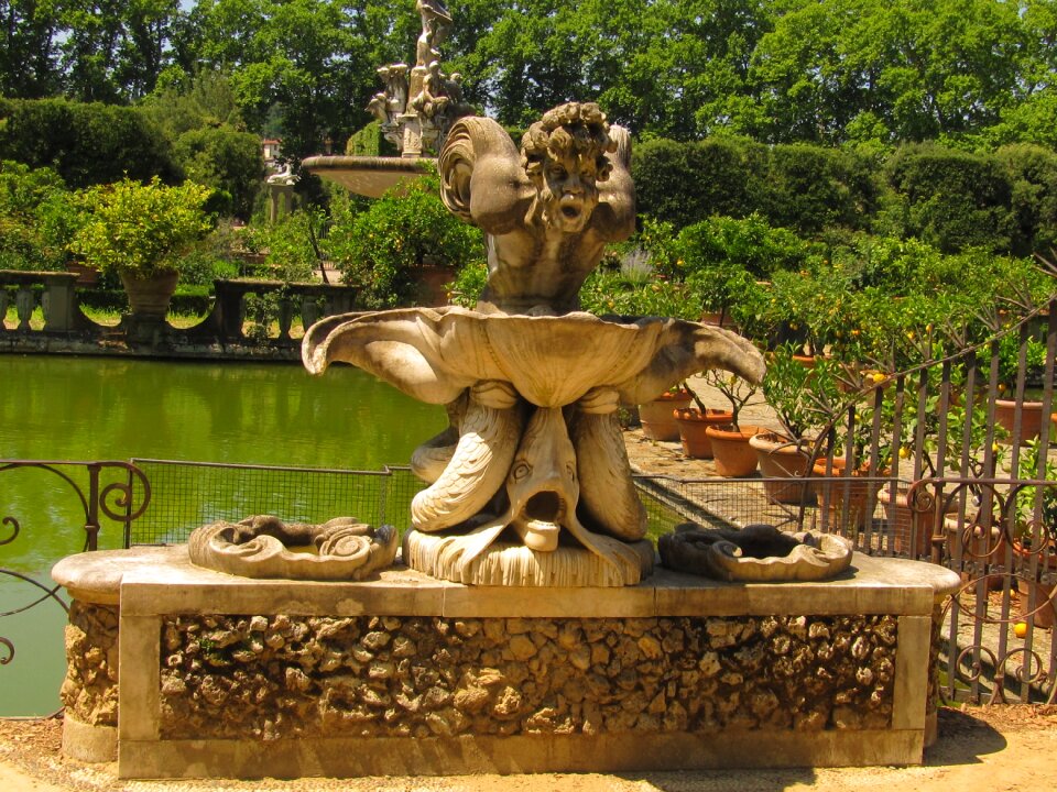 Florence boboligarten neptune statue