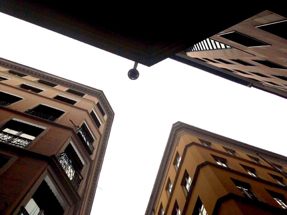 Lyon architecture perspective
