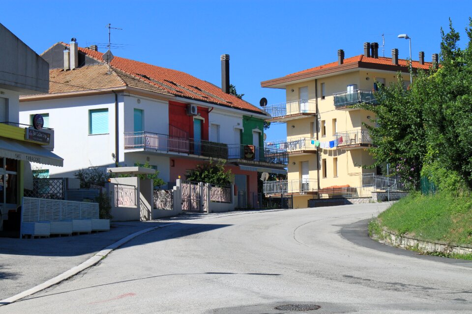 Italy asphalt backe