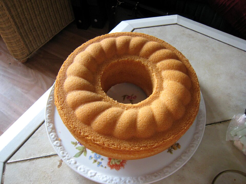 Gugelhupf coffee cake cake
