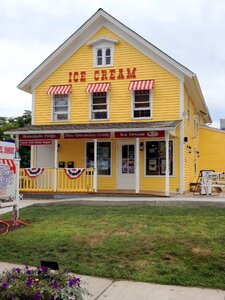 Mystic village the cream usa