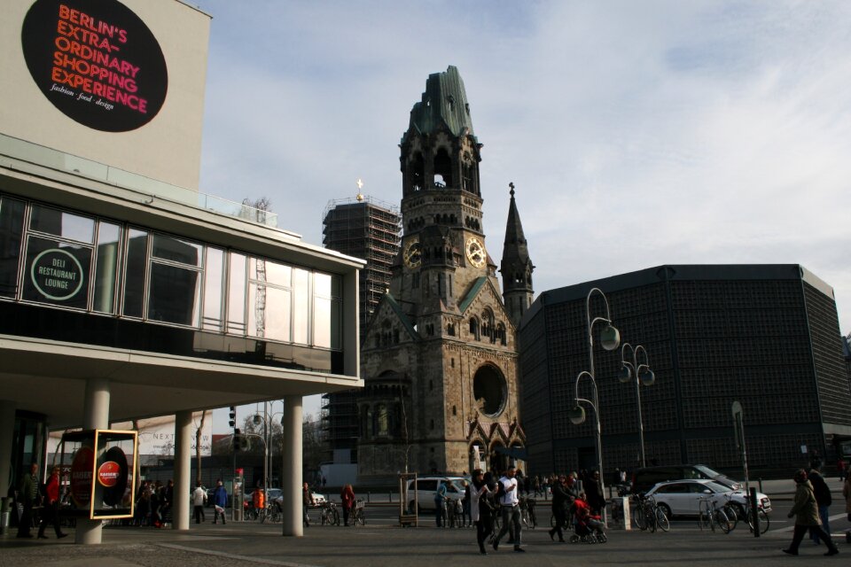 Places of interest landmark architecture