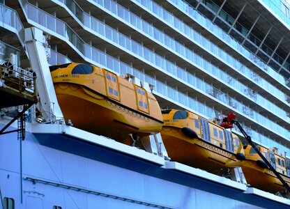 Lake cruise ship cruise
