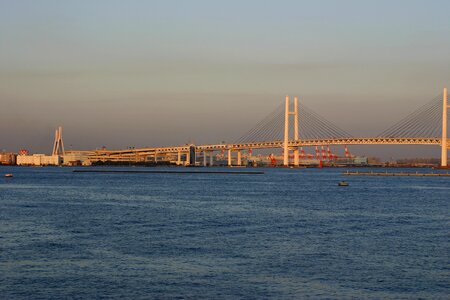 The clutter of bin the sea bridge