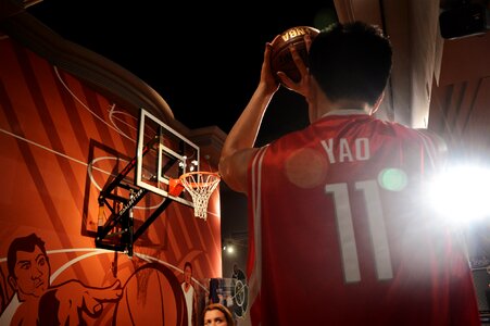 Basket ball sport