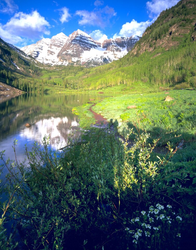 Mountains fall colors