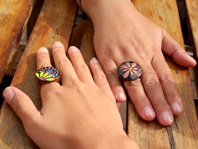 Hands rings people