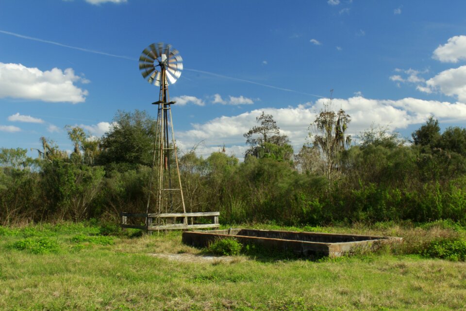 Circle b bar reserve blue sky