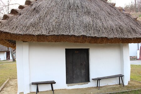 Straw roof straw hut photo