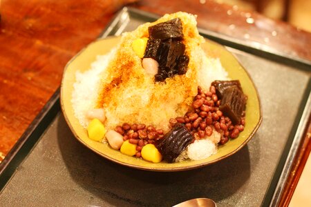 Snack food brown sugar ice barge