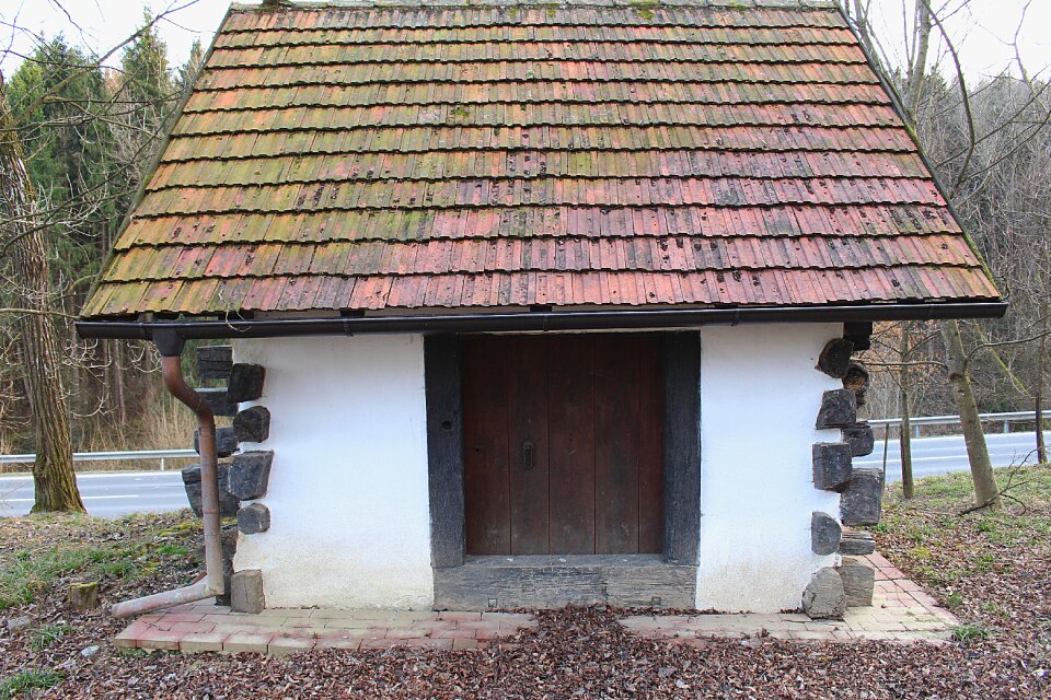 Weinhaus hut old