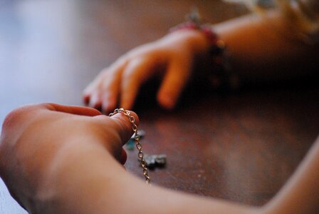 Bracelets brown brunette photo