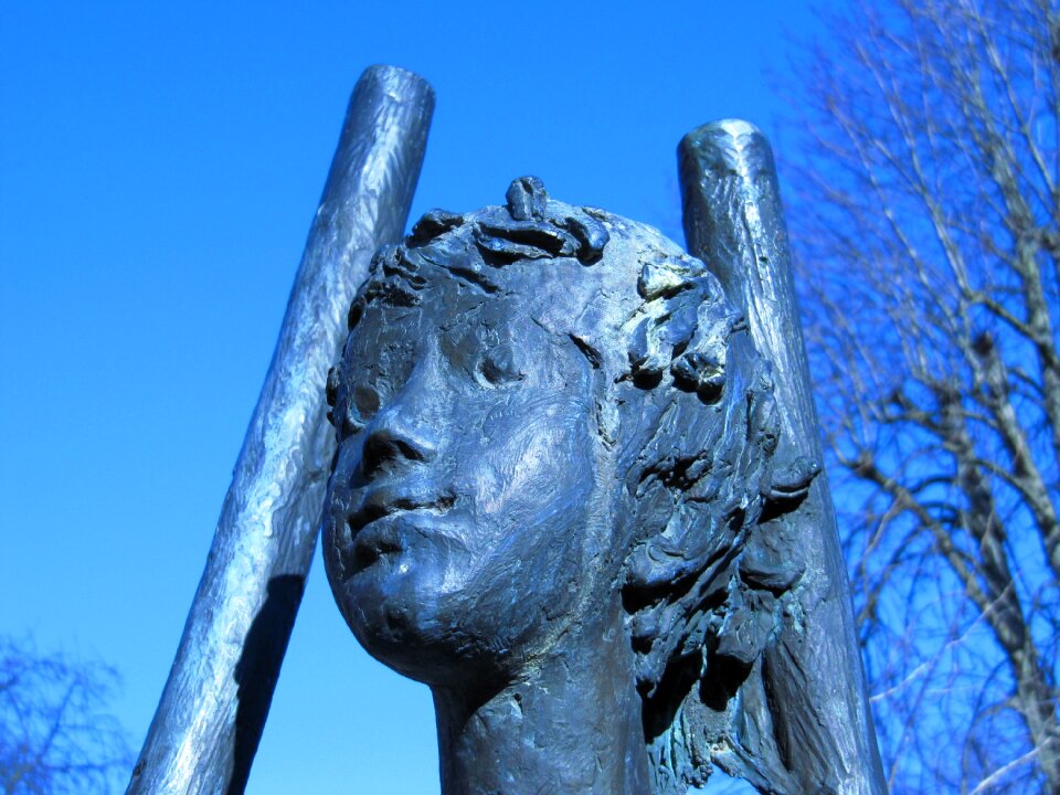 Aachen sculpture stalk