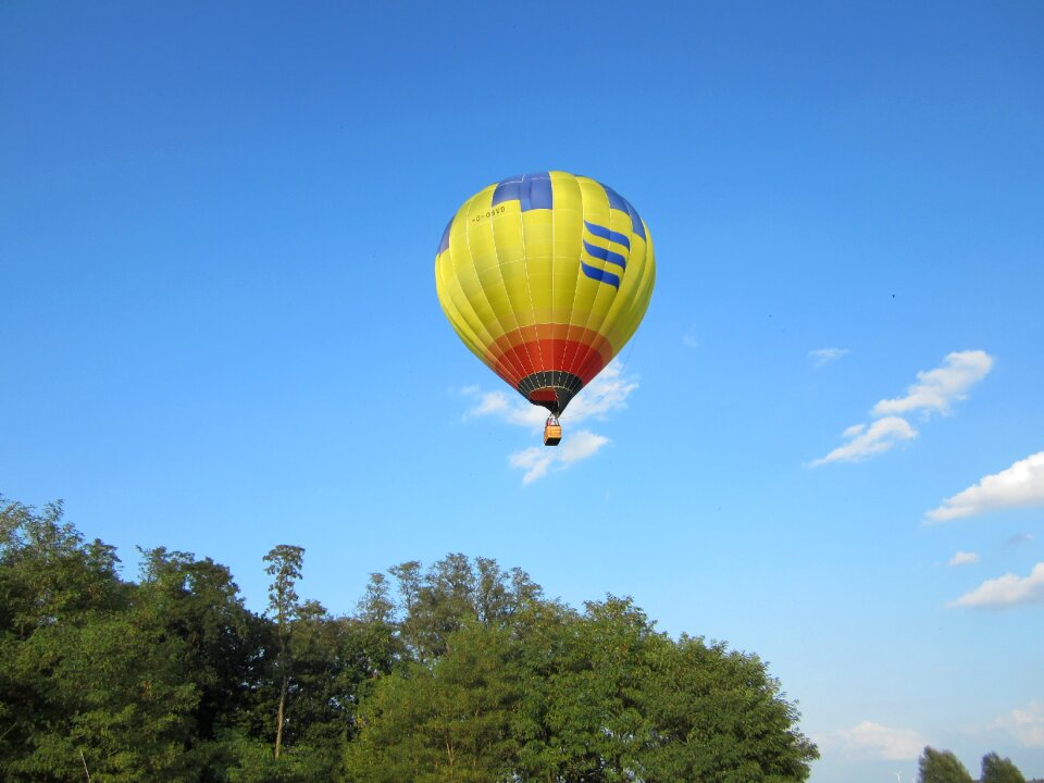 Balloon sky flying