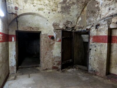 Abandoned lapsed decay