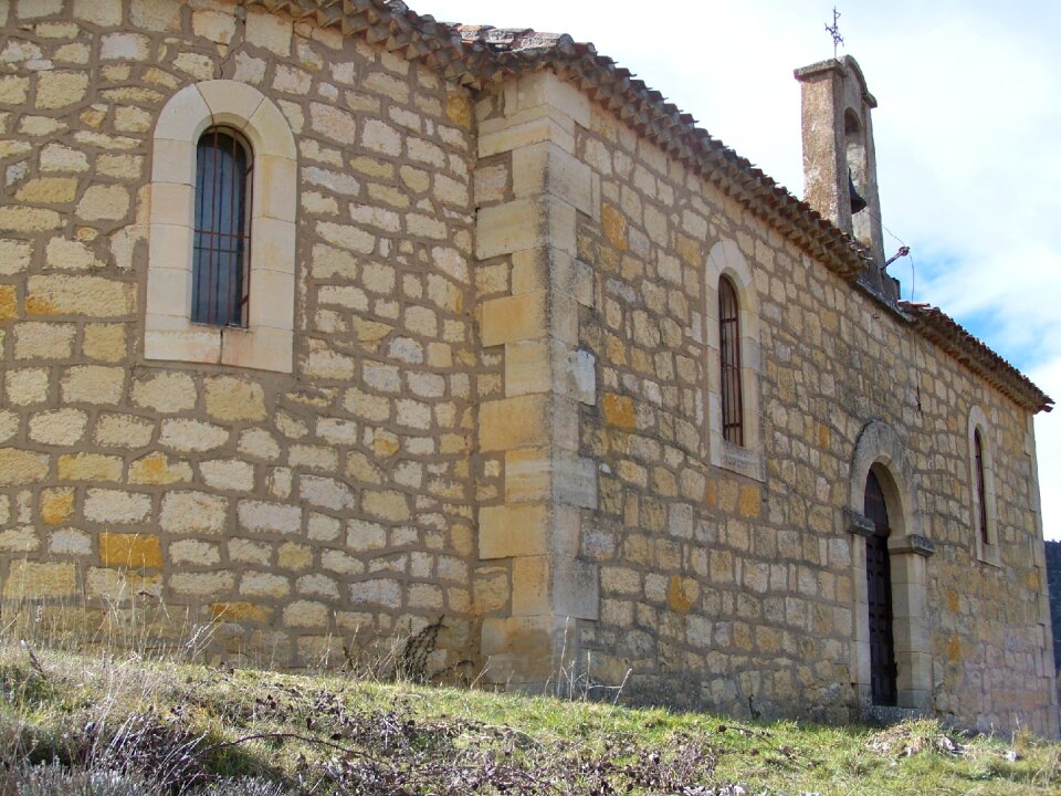 Santo domingo de silos monastery romanesque