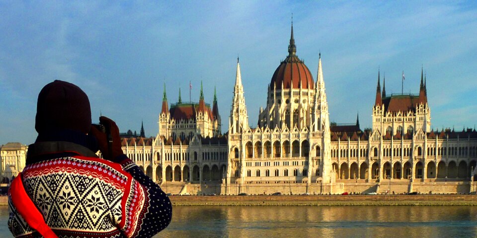 Building palace government