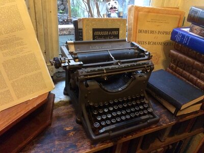 Typewriter old vintage