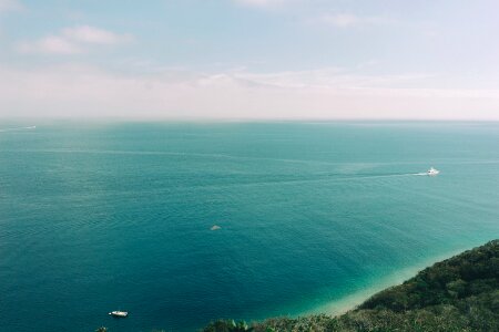 Water horizon nature