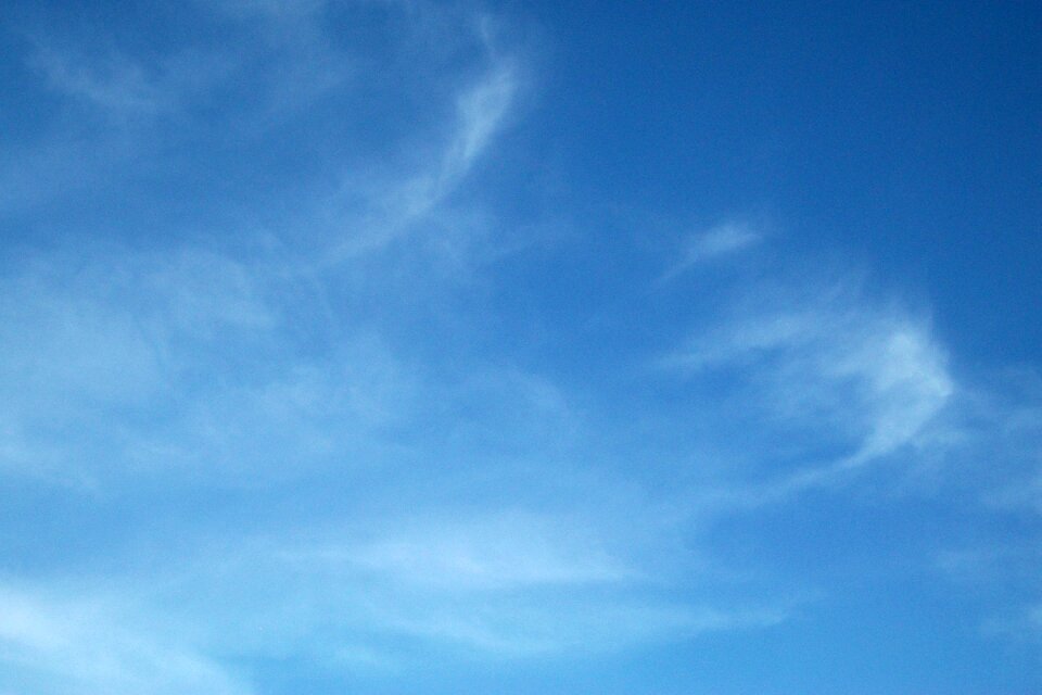 Sky cloud winds blue
