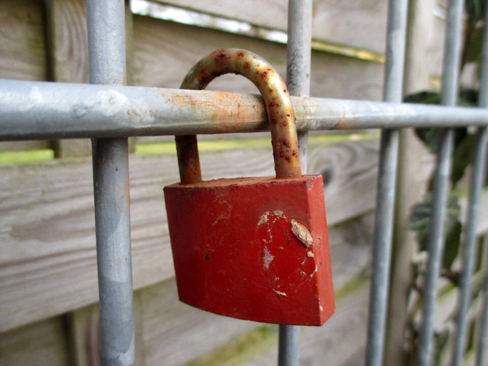 Padlock fence metal photo