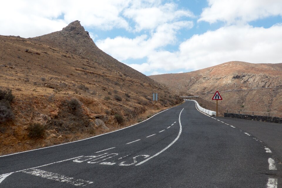 Fuerteventura without cars mountains