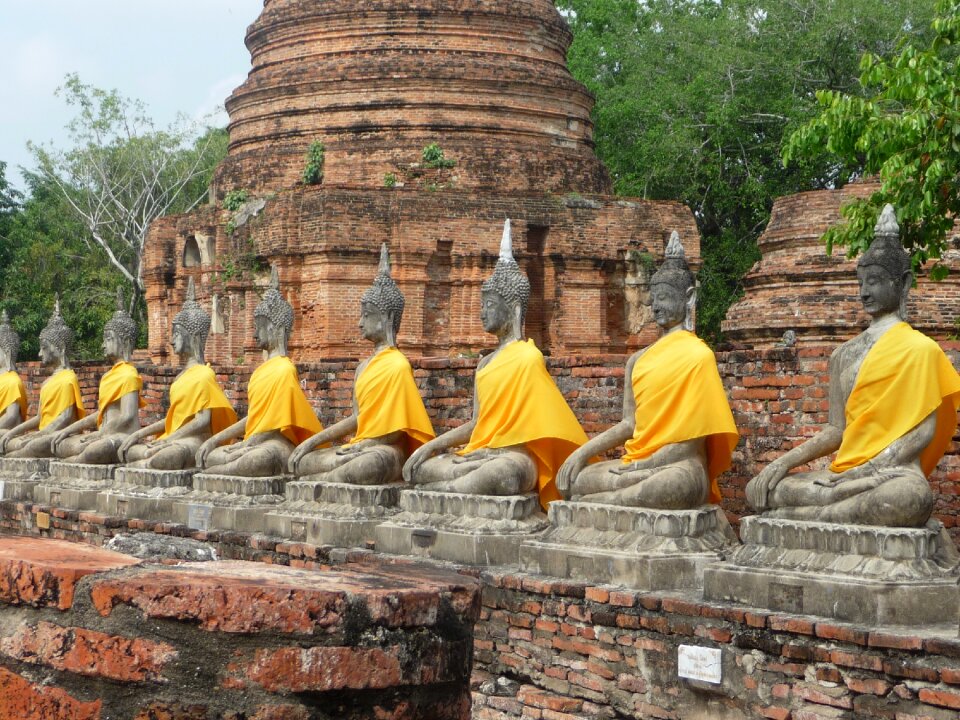Brown meditation brown buddha