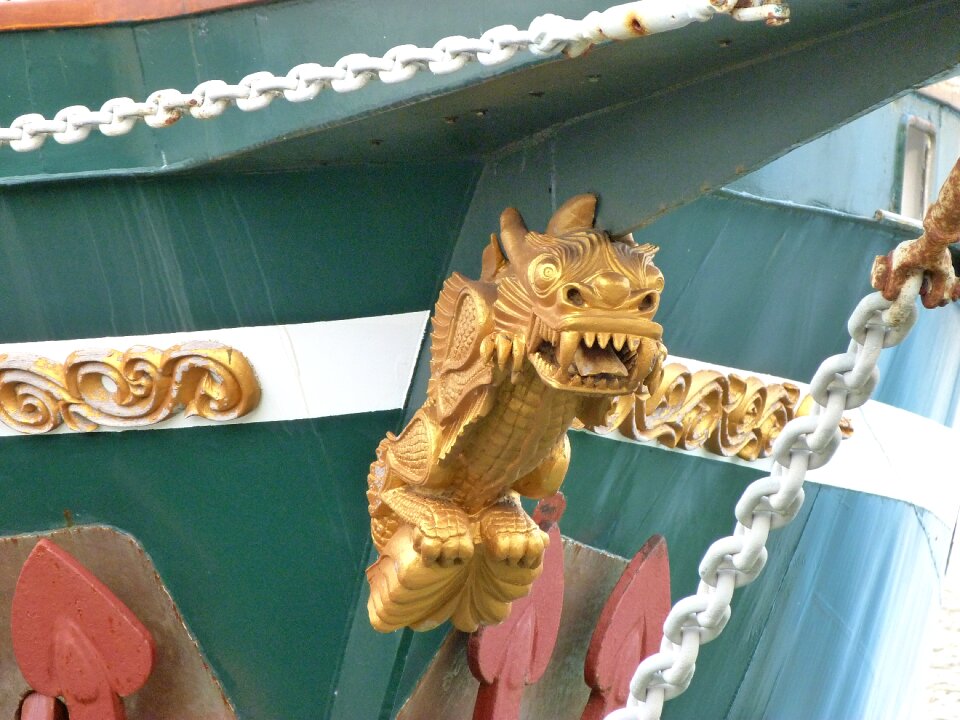 Decorative doré ship