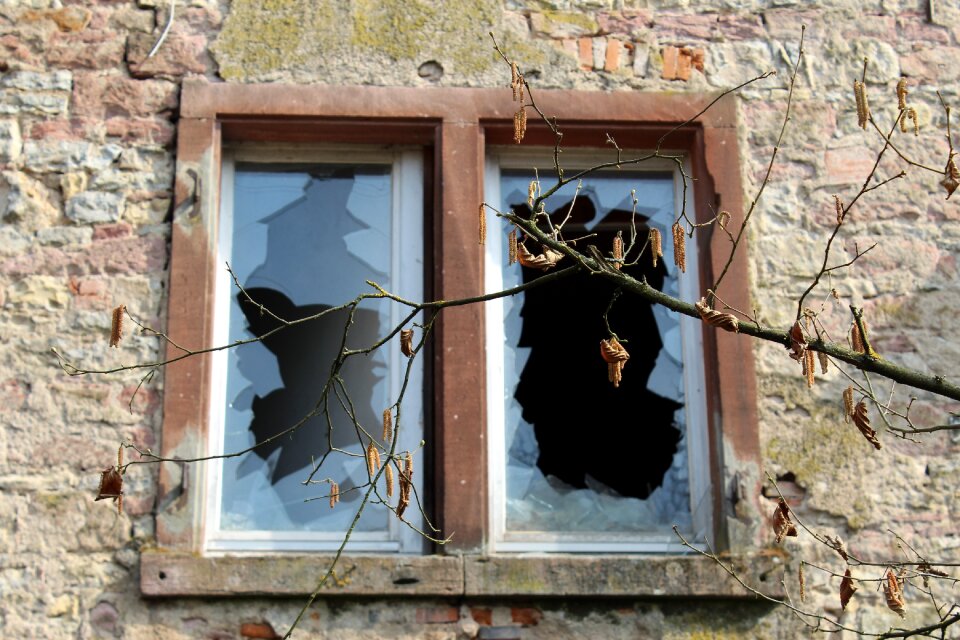 Glass masonry facade