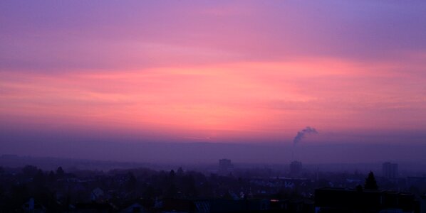 Skies sky red