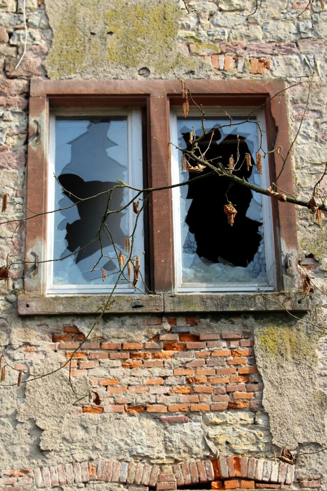 Glass masonry facade