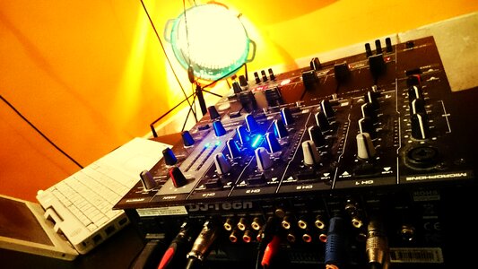 Electronics switches
