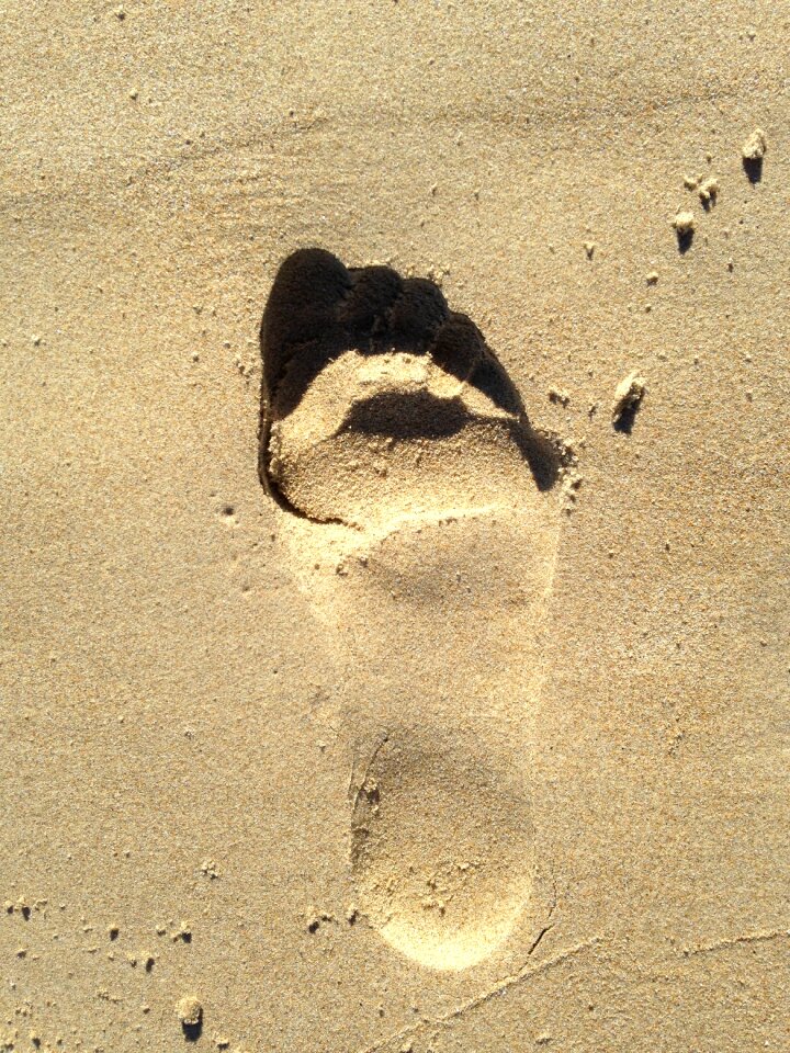 Print barefoot silhouette