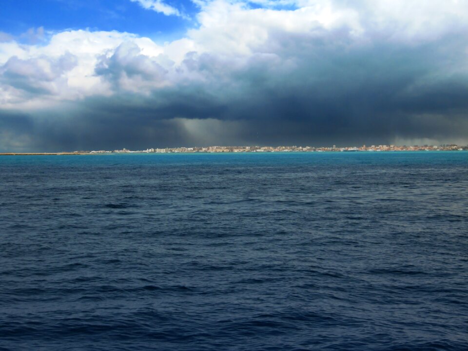 Erratic weather coast