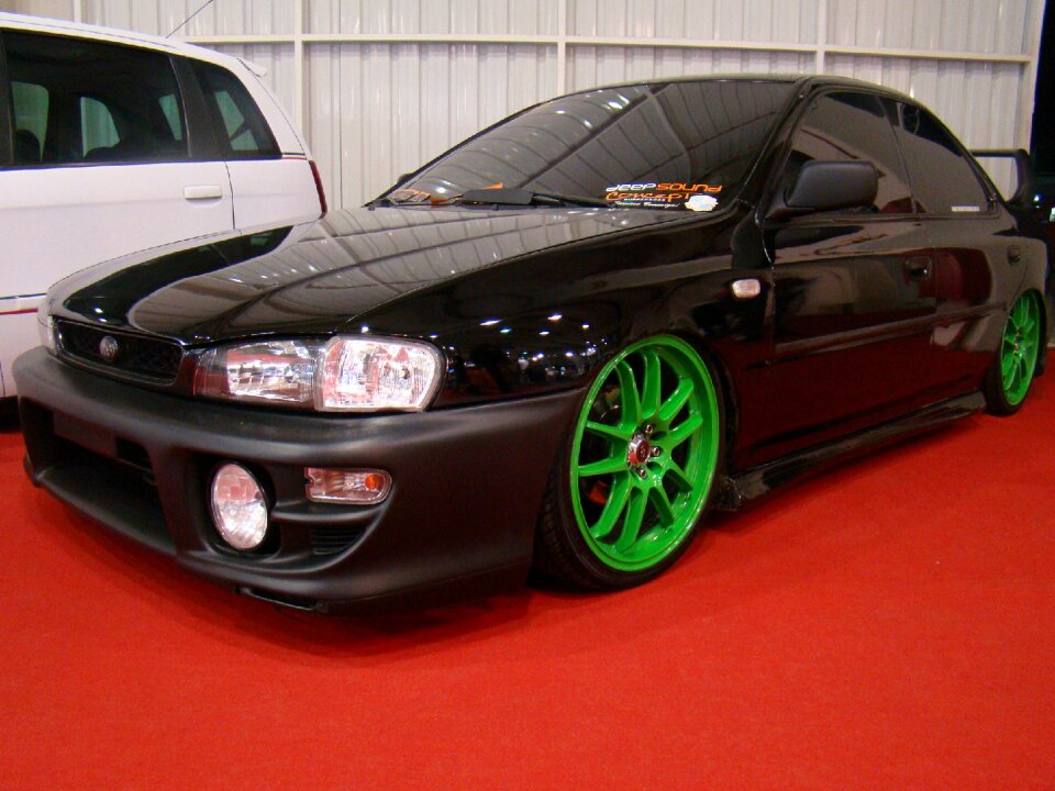 Rent a car wheels exposure
