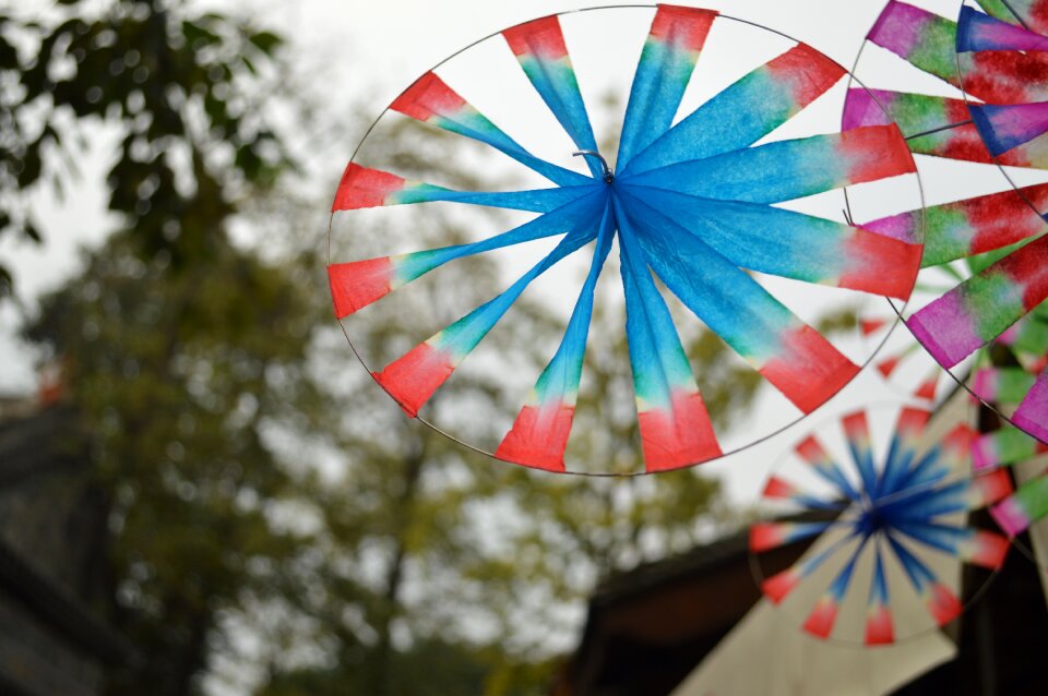 The scenery commercial street windmill