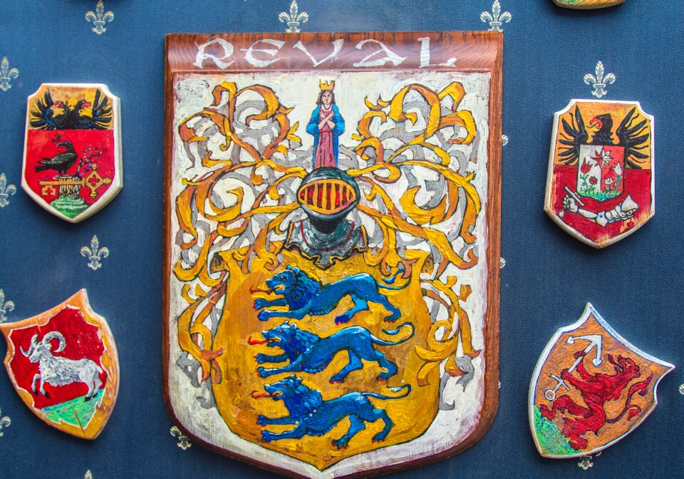 Coat of arms symbol lion