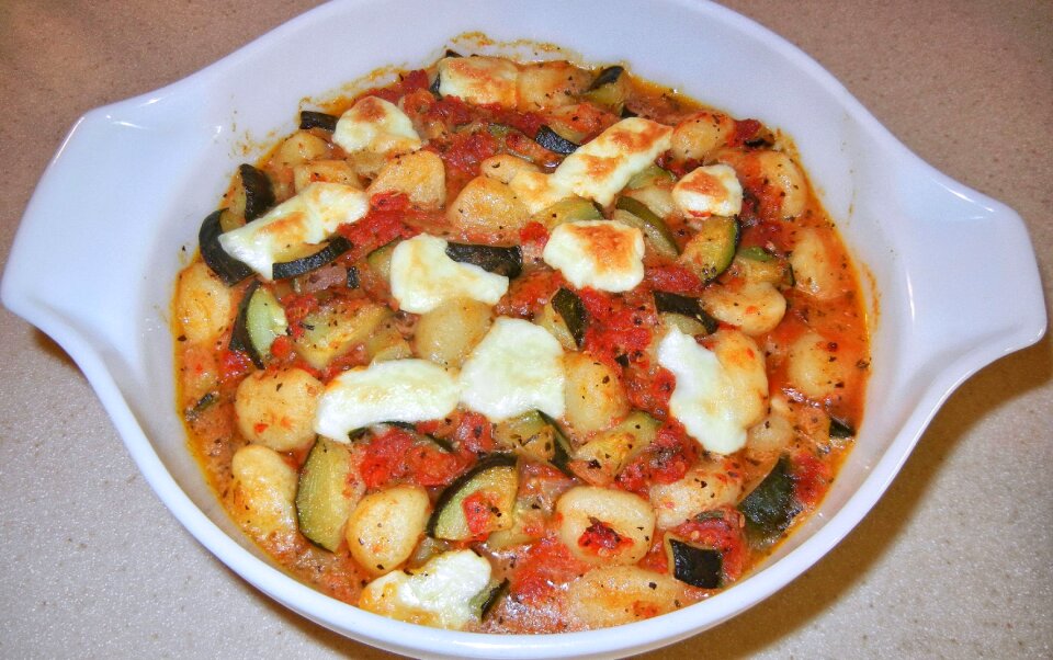Buffalo mozzarella herbs