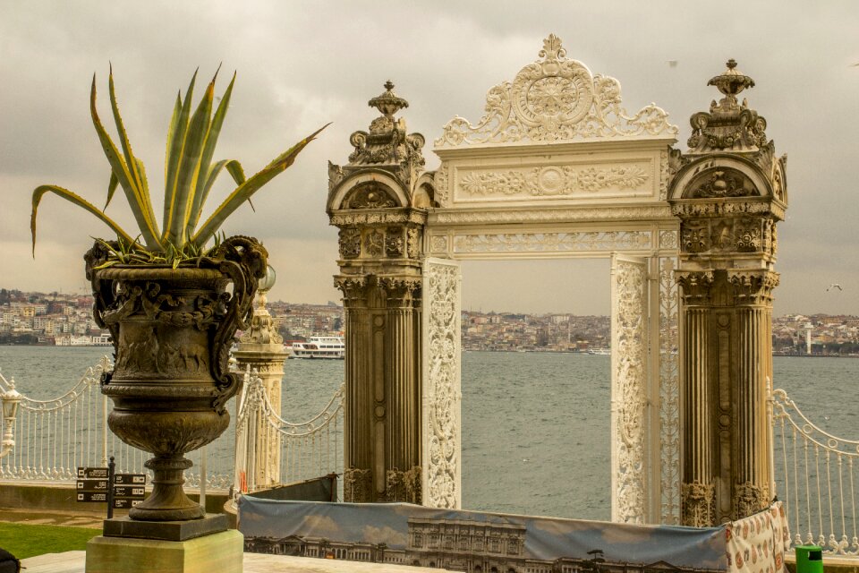 Blue dolmabahce posph is