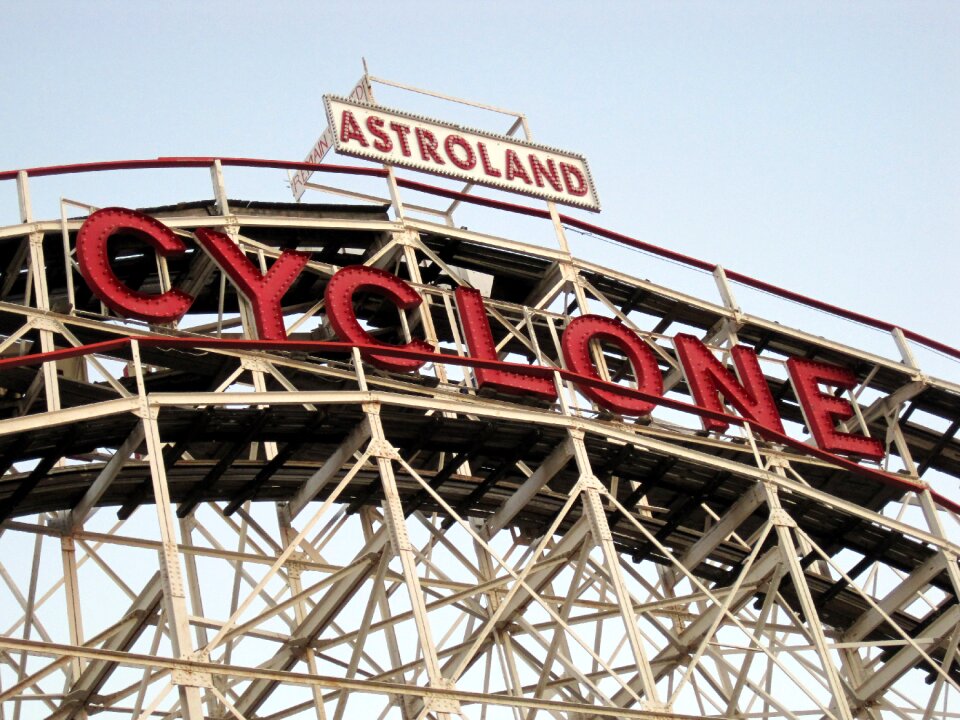 Cyclone astroland nyc photo