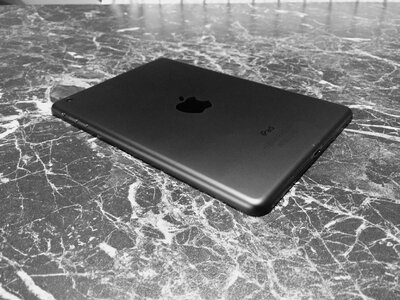 Ipad apple ios division by comma