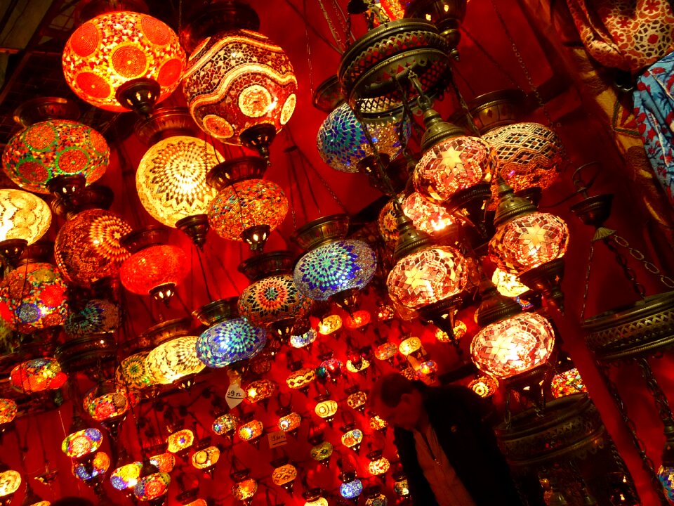 Market lamp decoration