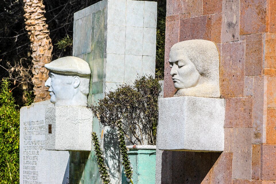 Pablo neruda gabriela mistral chile