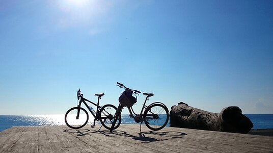 Hai bian bicycle silhouette photo