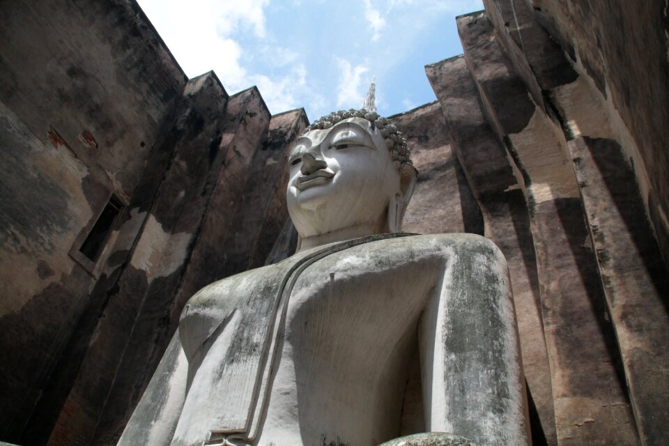 May be the wat si chum sukhothai historical park