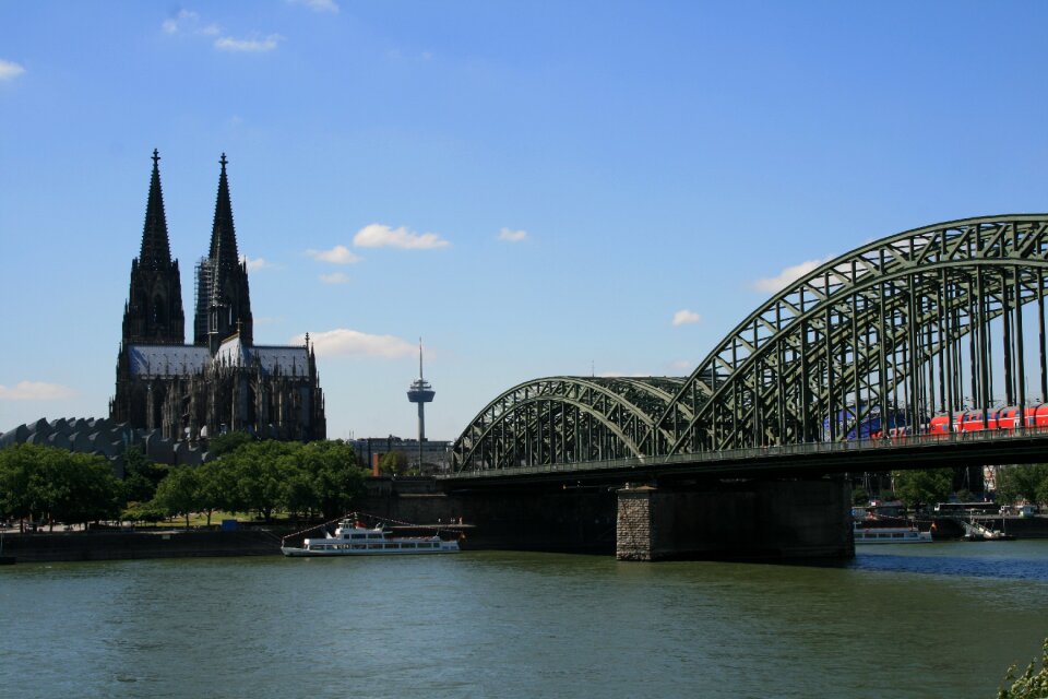 Rheinland dom bridge