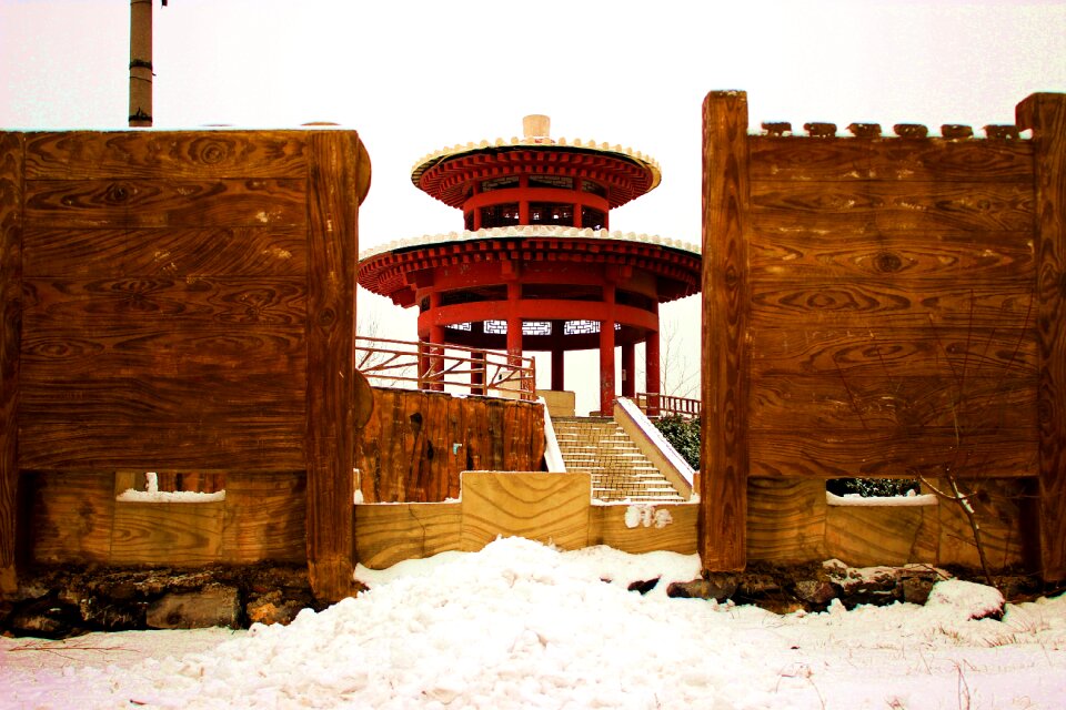 Pavilion snow building