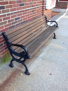 Seat sidewalk