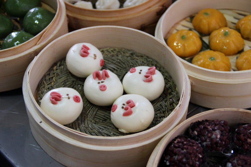 Pig package jiangnan zhouzhuang